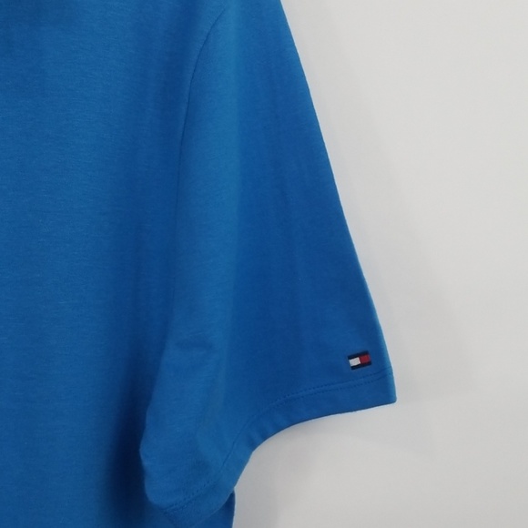 Tommy Hilfiger Tee - Picture 5 of 6